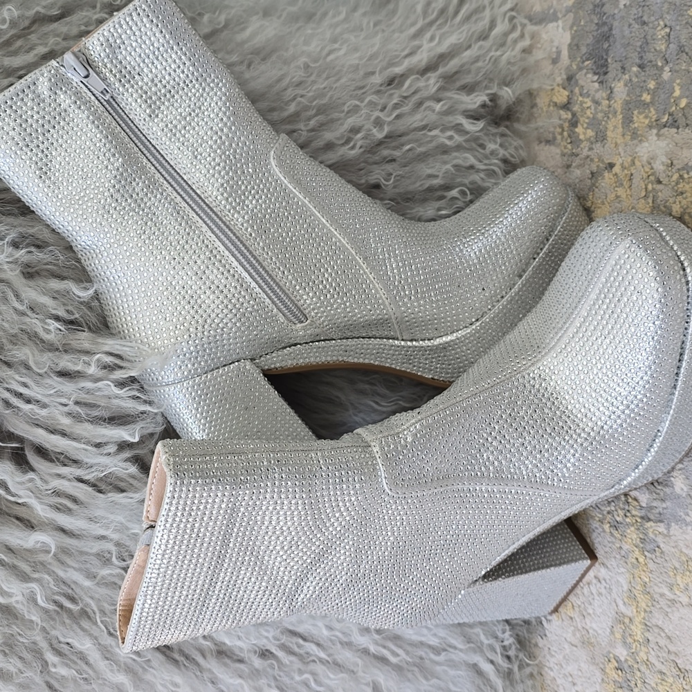 Mia Iva Silver Platform Boots | Sparkly Block Heel Ankle Boot| Size 7.5 - Picture 16 of 17